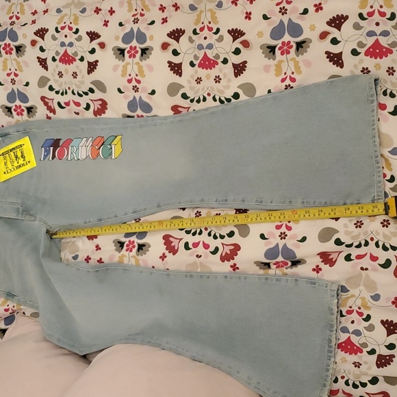 FIORUCCI women's jeans, waist 29, length 31, light blue wash, high rise, flared. - Picture 11 of 14
